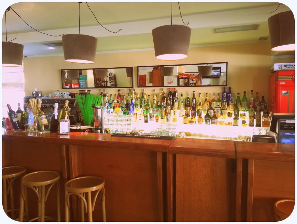 Hotel Aurora 마리나디세시나 외부 사진